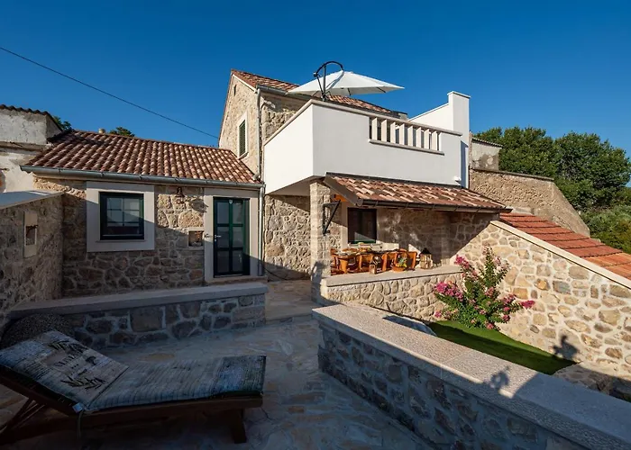 Semesterbostad Didov Dvor