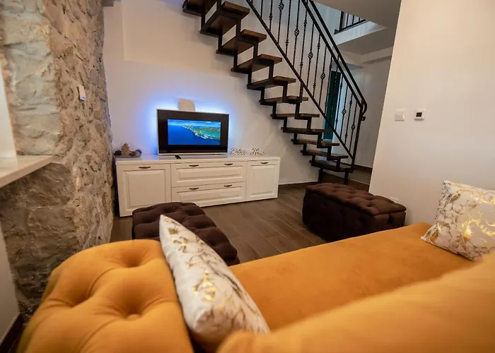 Didov Dvor * Ражанац