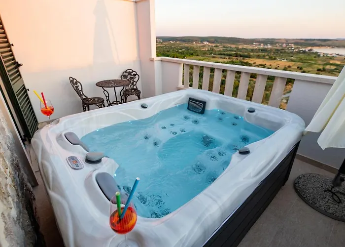 Didov Dvor بيت للعطل *